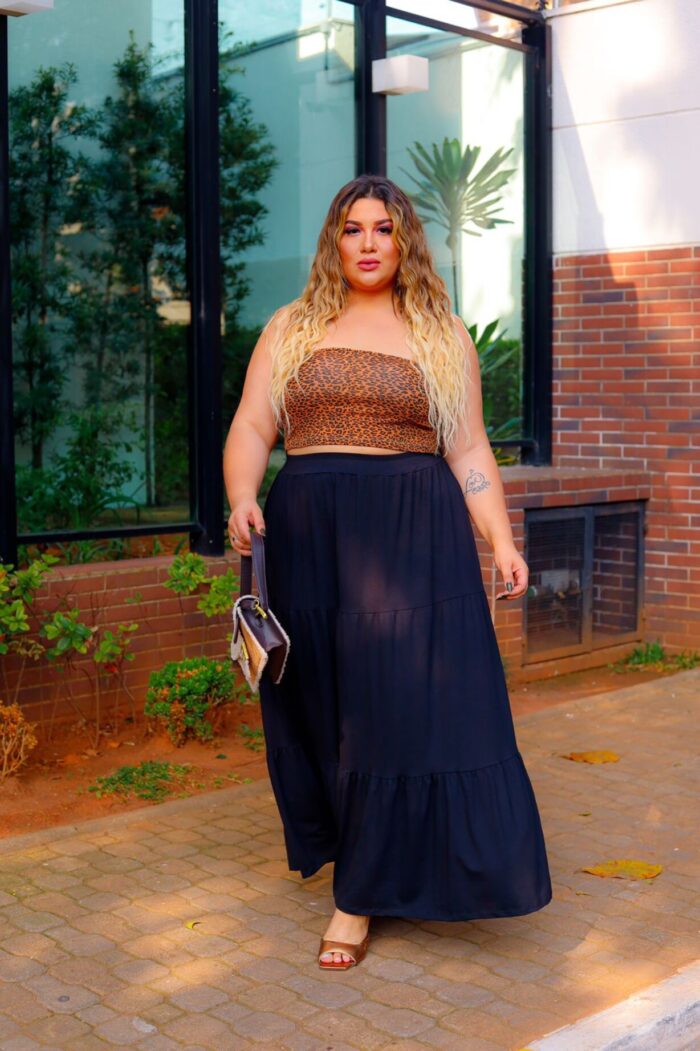 macacao lara viscolycra preto estampado plus size (cópia) macacao lara viscolycra preto estampado plus size (cópia)