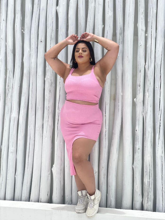 conjunto luiza cropped + saia anarruga verde bandeira (cópia) conjunto luiza cropped + saia anarruga verde bandeira (cópia)