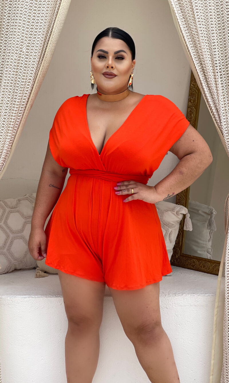 macaquinho thaise anarruga fúcsia plus size (cópia)