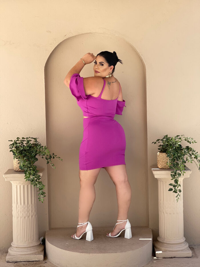 conjunto luiza cropped + saia anarruga preto plus size (cópia) conjunto luiza cropped + saia anarruga preto plus size (cópia)