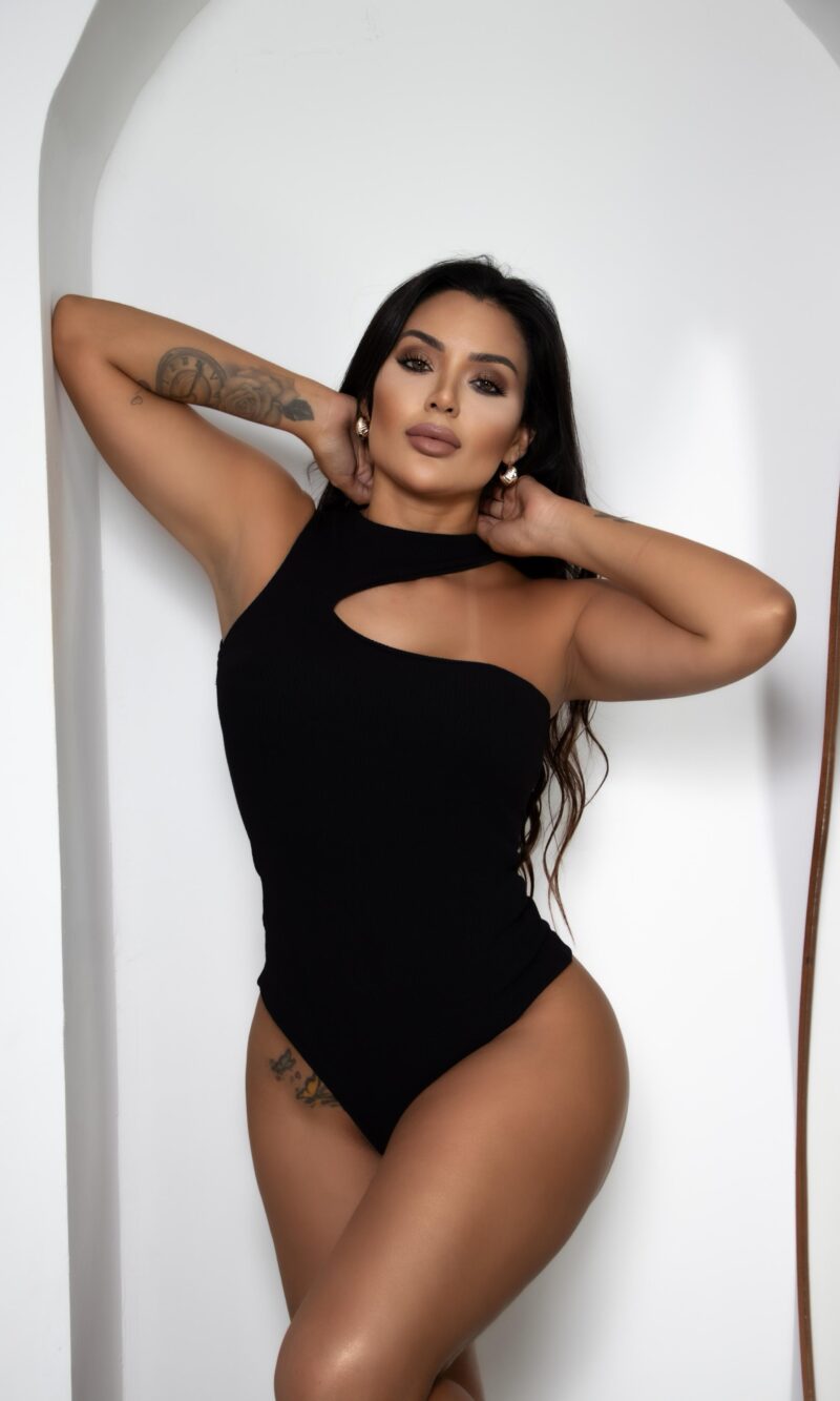 body anarruga tomara que caia any com bojo bege (cópia)