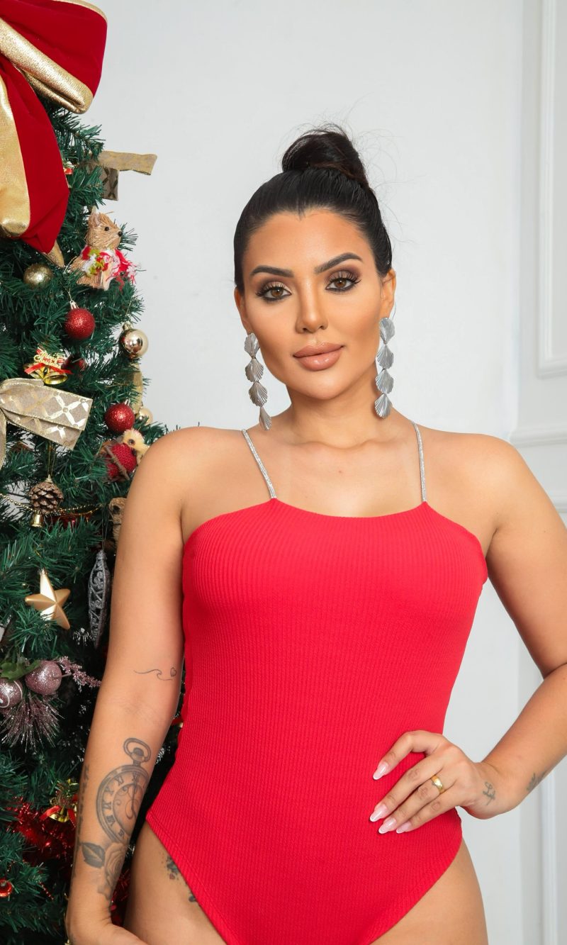 body cristine anarruga com strass plus size vermelho (cópia)