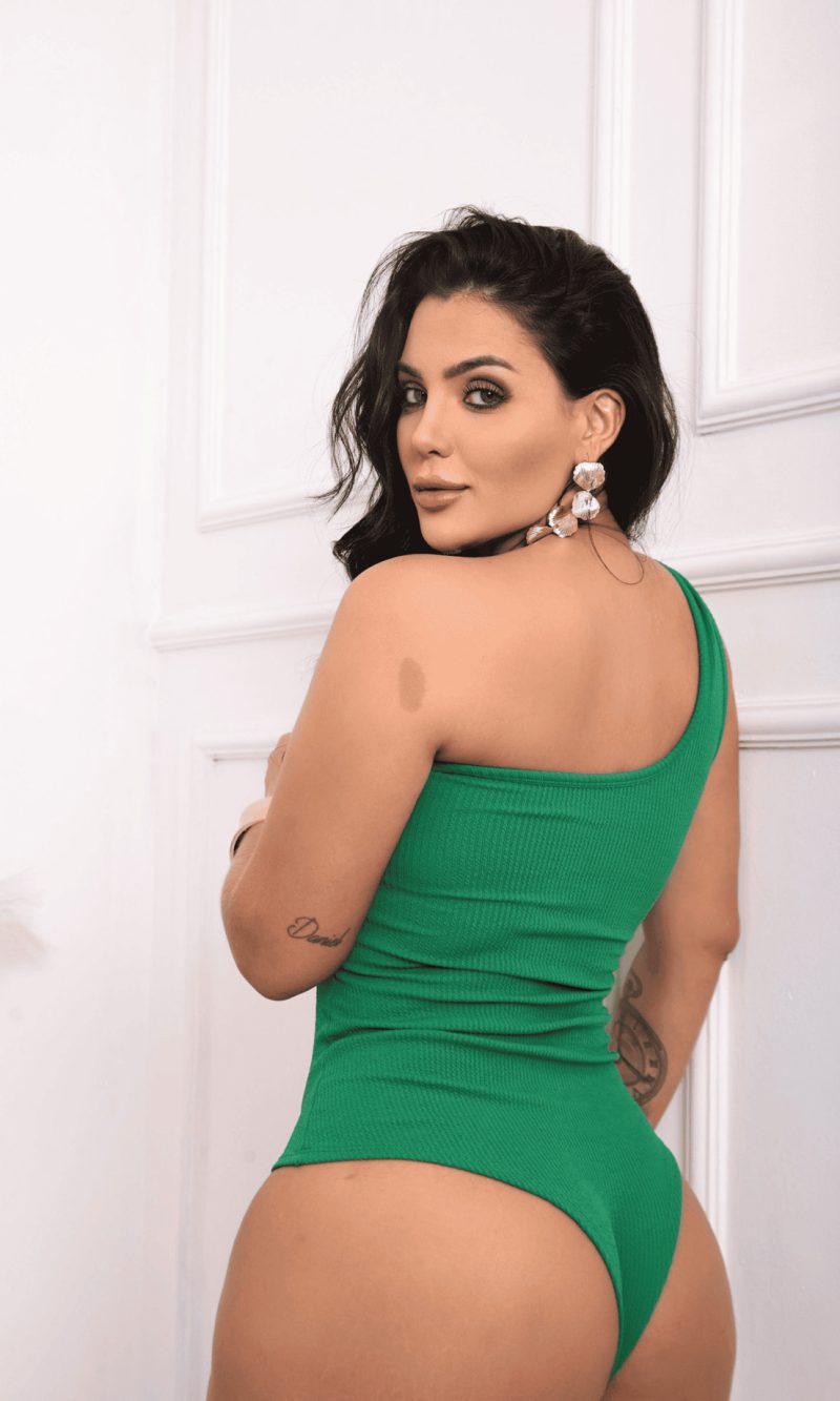 body renata mula manca com fivela dourada anarruga verde bandeira plus size (cópia) body renata mula manca com fivela dourada anarruga verde bandeira plus size (cópia)