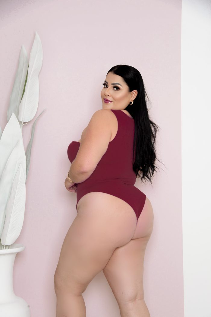 body anarruga mada com decote transversal plus size fucsia (cópia) body anarruga mada com decote transversal plus size fucsia (cópia)