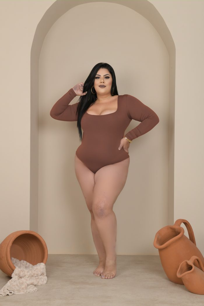 body lua fluity manga longa gola quadrada ver plus size body lua fluity manga longa gola quadrada ver plus size