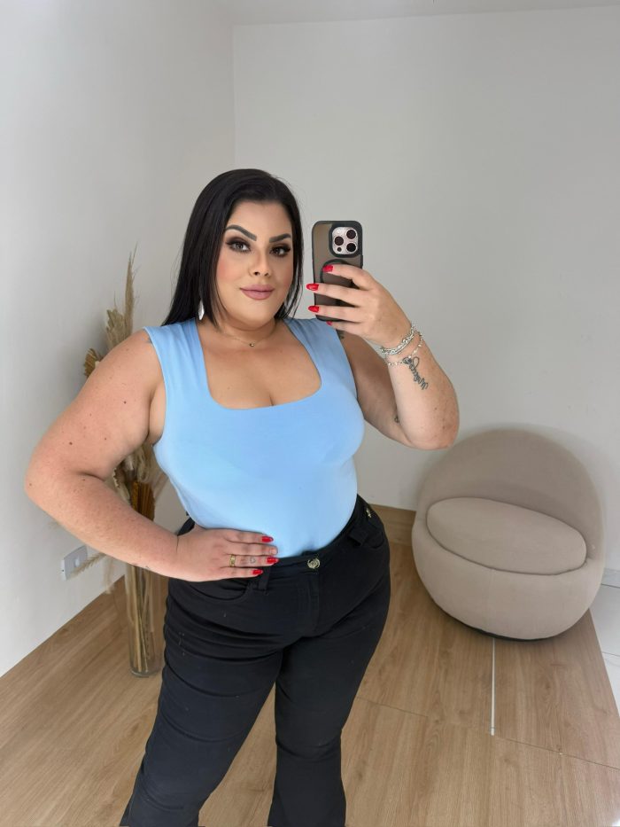 body nick fluity gola quadrada amarelo manteiga plus size body nick fluity gola quadrada amarelo manteiga plus size